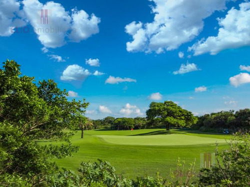 Gran Terreno En Punta Tiburón Frente Al Campo De Golf