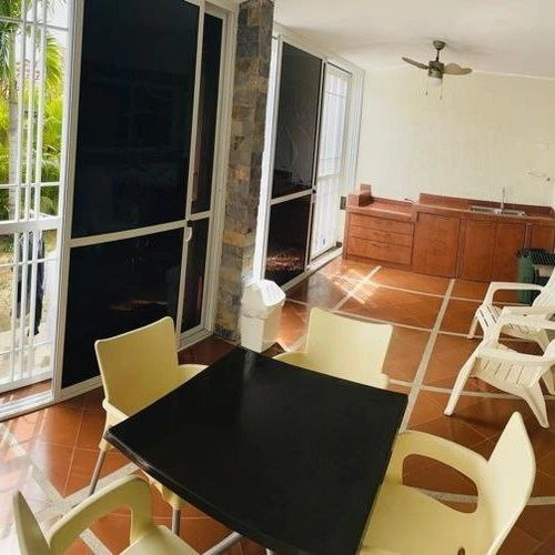 Alquiler Por Temporada Townhouse Duplex Urb. Brisas De San Miguel Pampatar Maneiro A 3 Minutos Del Sambil Margarita