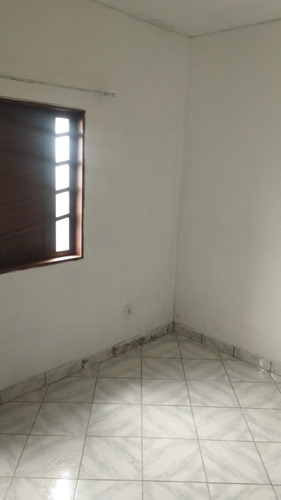 Casa Na Área Central De Dores De Macabu, Ótimo Preço.
