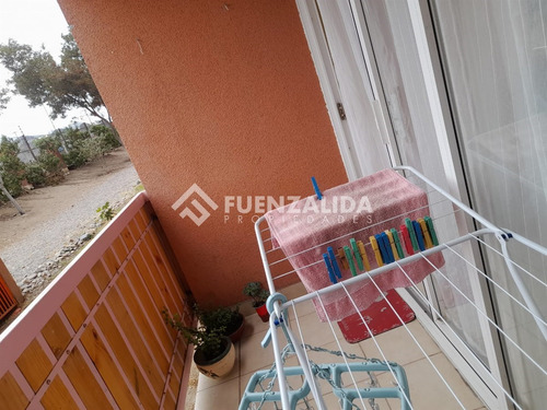 Departamento En Venta De 3 Dorm. En Coquimbo