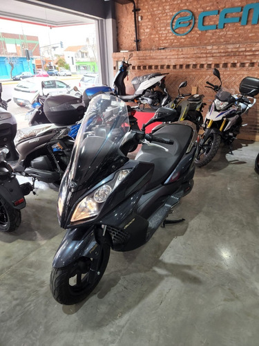 Imagen 6 de 16 de Kymco Downtown 300i / 2019 /21.349 Km.