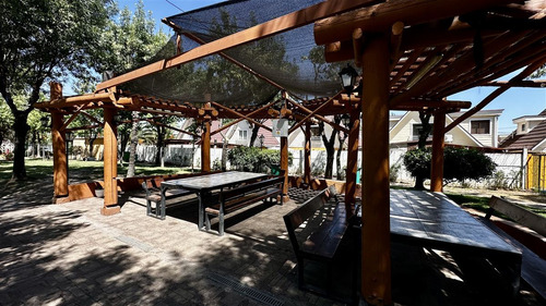 Departamento En Venta De 3 Dorm. En Cerrillos