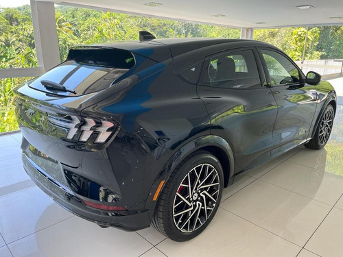 Ford Mustang Mach-E 0.0 Gt Performance Awd Aut. 5P