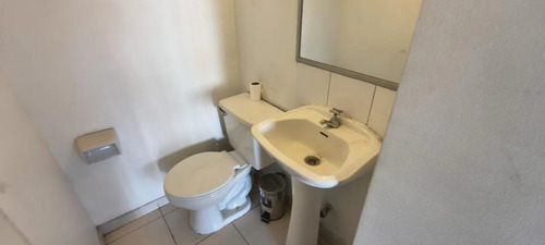En Venta Oficina Diagonal Paraguay 481