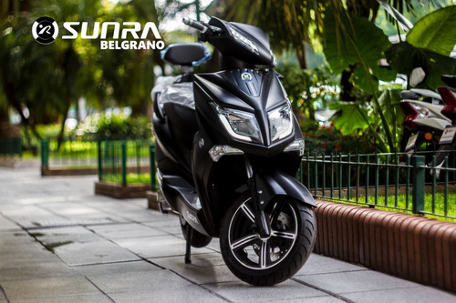 Imagen 12 de 16 de Moto Eléctrica Sunra Hawk Litio Usada Gris - Blanca
