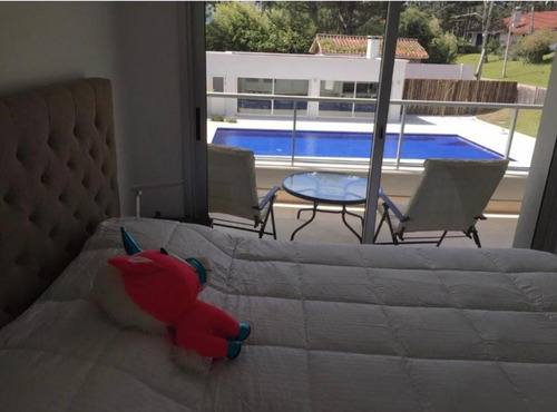 Imagen 10 de 19 de Divino Apartamento De 2 Dormitorios A Pocos Metros De La Playa - Temporada 2023