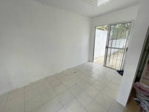 Venta De Padron Con Cuatro Casas En La Teja.