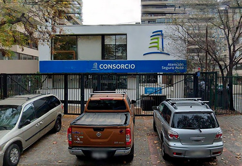 Oficina /local Metro El Golf - Amplia Factibilidad Comercial