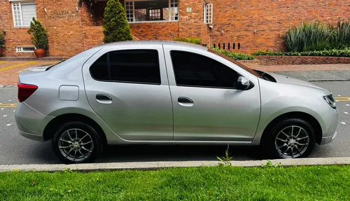 Renault Logan 1.6 Expression