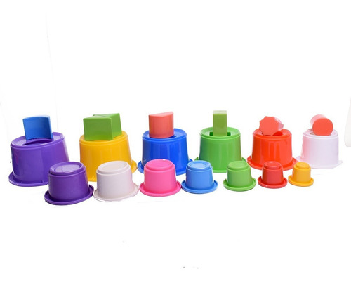 Imagen 2 de 9 de Torre Con Figuras Apilables Y Encastrables Newplast