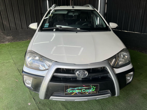 Toyota Etios 1.5 Cross