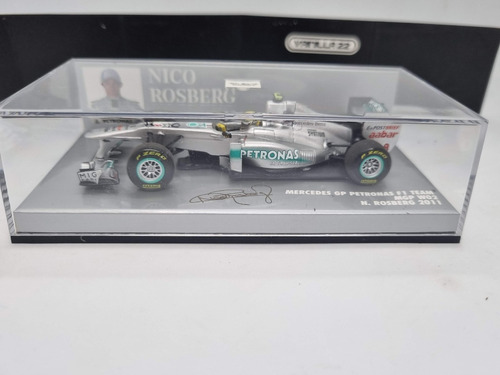 Mercedes W02 Rosberg 2011 1/43 Minichamps
