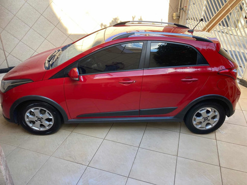 Hyundai Hb20x 2014 1.6 Blindado Iiia Aut. 5p