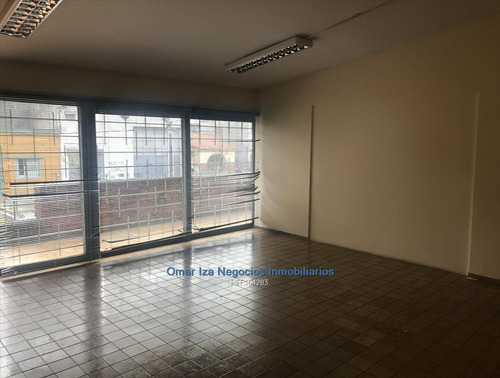 Imagen 8 de 12 de Venta Local Industrial Galpon Deposito Vivienda Cw164283