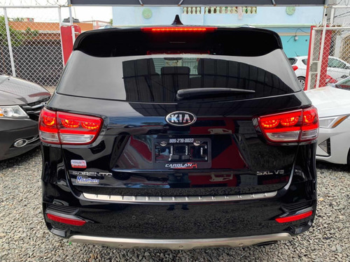 Imagen 6 de 15 de Kia Sorento Sxl Americana
