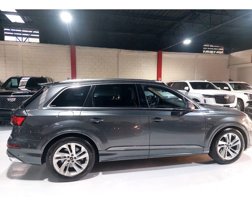 Audi Q7 3.0 Tfsi 55 Tfsi S Line Quattro 333hp At