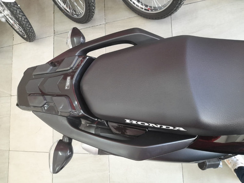 Imagen 18 de 18 de Honda Xre 190 2023