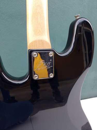 Imagen 4 de 5 de Bajo Electrico Eko Vpj-280 Bk