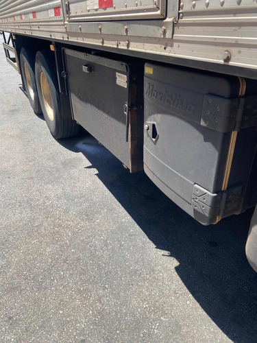 Volvo Vm 330 8x2 - 2020 Bitruck No Chasi