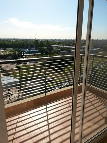 Imagen 5 de 10 de Departamento En Venta En Quilmes Centro