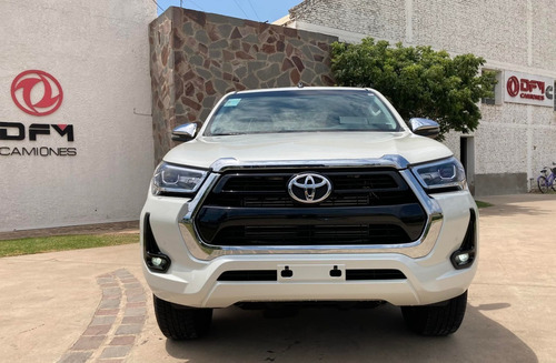 Imagen 2 de 15 de Toyota Hilux D/cabina 2.8 Tdi 204cv A/t 4x4 Srv 0km My2023