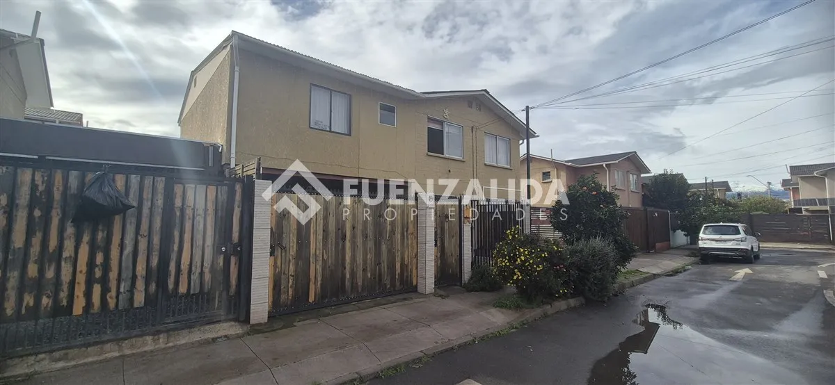Imagen 1 de 22 de Casa En Venta De 3 Dorm. En Buín