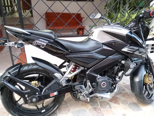 Ns 200 Fi Abs En Ambas Ruedas