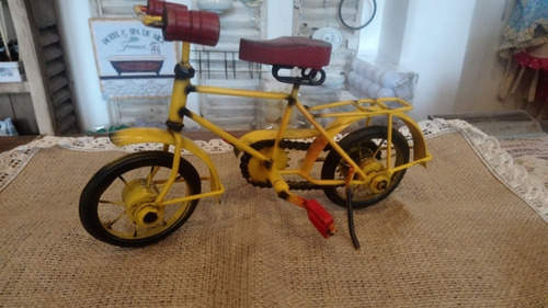 Bicicleta Miniatura Decorativa Metal Amarilla Y Roja