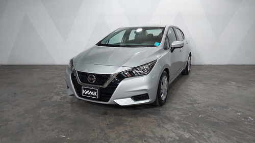 Nissan Versa 1.6 Sense Cvt