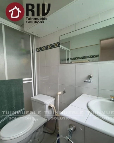 Venta - Apartamento En Zona Exclusiva Del Hatillo, Distrito Capital