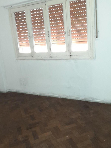 Departamento En Venta - 3 Dormitorios 1 Baño - 50mts2 - Mendoza