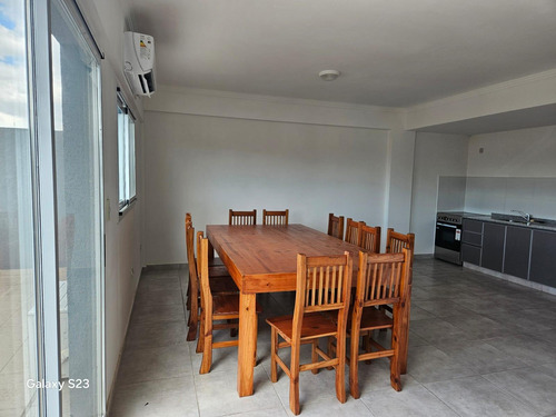 Departamento En Monte Castro