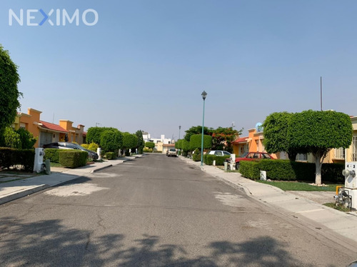 Imagen 6 de 12 de Casa En Venta En Privada Uxmal, Piramides, Corregidora , Querétaro