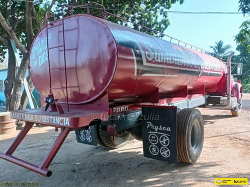 F-8000 Ford