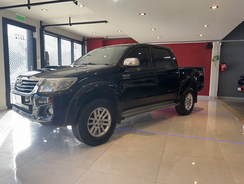 Toyota Hilux Pick-up 3.0 Cd Srv Cuero I 171cv 4x4 4at