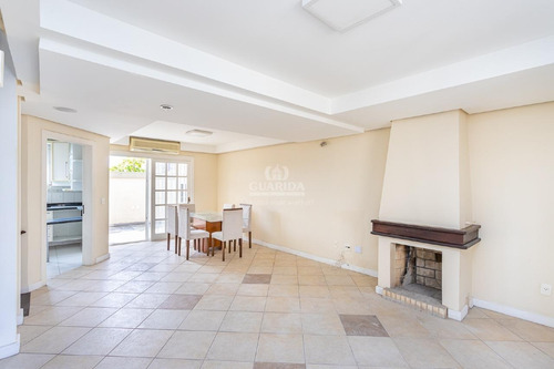 Imagem 3 de 30 de Casa Em Condomínio Para Aluguel, 3 Quartos, 2 Suítes, 2 Vagas, Tres Figueiras - Porto Alegre/rs - 7053