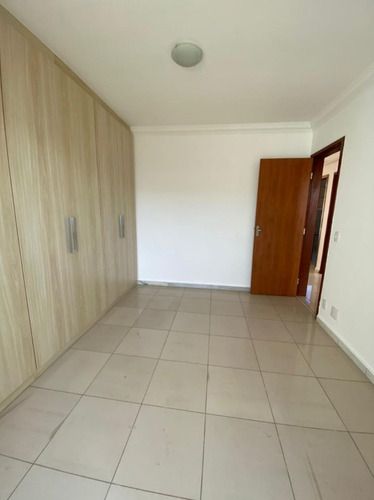 Imagem 4 de 15 de Cobertura Triplex 3 Quartos Com Suíte 2 Vagas De Garagem Com Elevador No Castelo! - 16038