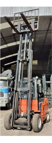 Imagen 2 de 7 de Autoelevador Clark 2,5 Ton. - 4,5 Mts. 1.996
