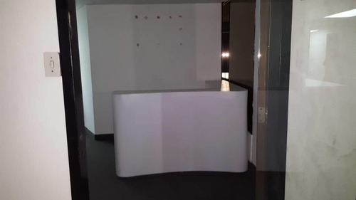 Imagen 2 de 8 de Vendo Oficina 104m2 Chacao 5912