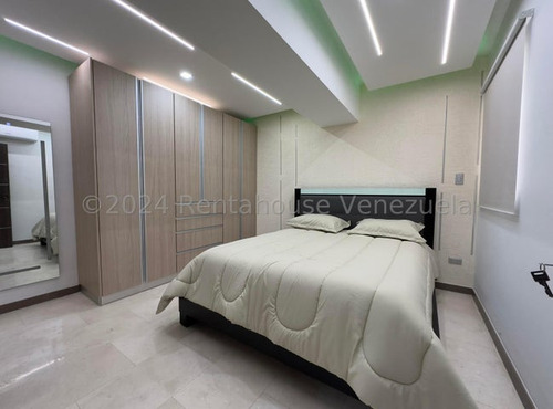Se Vende Apartamento Resd. San Gabriel Terminado Base Aragua 24-24378 Mmarin