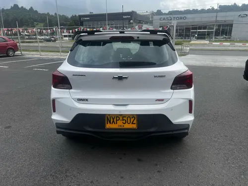 Chevrolet Onix 1.0T Rs Mt