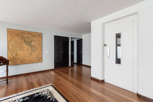 Apartamento En Venta En El Chicó. Cod V4027