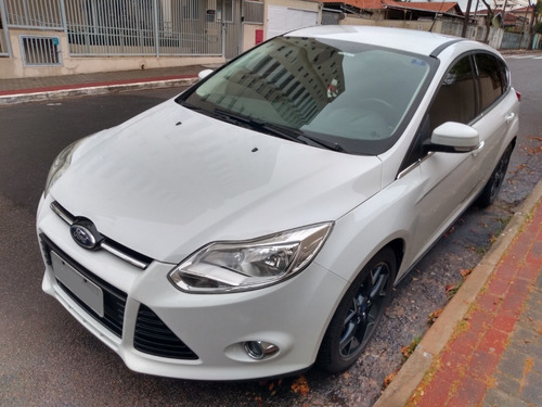 Imagem 1 de 8 de Ford Focus 2.0 Titanium Flex Powershift 5p