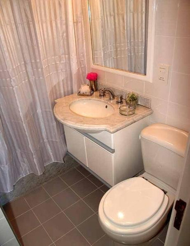 Apartamento En Venta De 2 Dormitorios En Playa Mansa