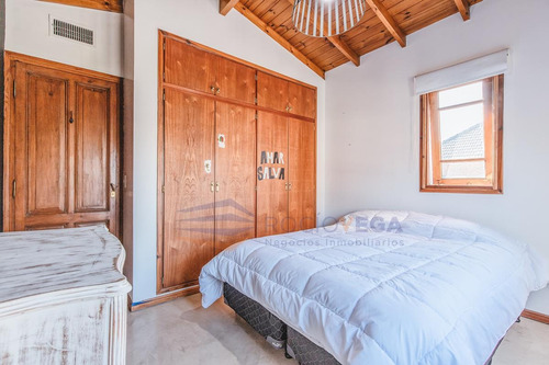 Imagen 19 de 30 de Impecable Casa En Venta En Campos De Álvarez Country Club - Moreno -