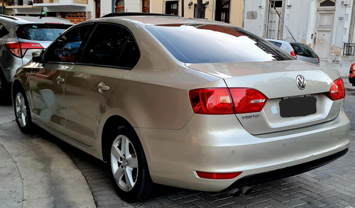 Imagen 3 de 22 de Volkswagen Vento 2013 2.5 Luxury 170cv Tiptronic