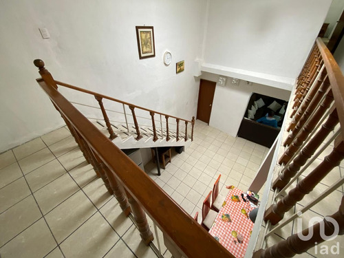 Venta Casa 4 Ambientes Félix Ireta