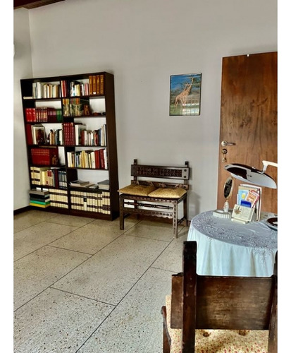 Vendo Casa 430m2 4h+s/4.5b/6p Santa Paula 4462
