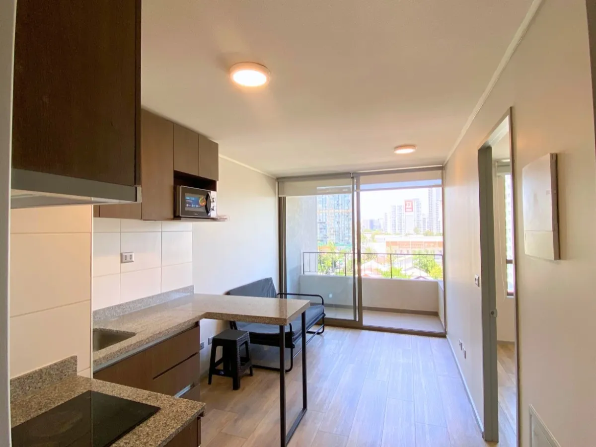 Imagen 1 de 14 de Arriendo De Departamento En La Florida. 1 Dormitorio, 1 Baño