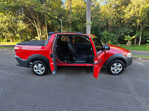 Fiat Strada 1.4 Hard Working Cab. Dupla Flex 3p